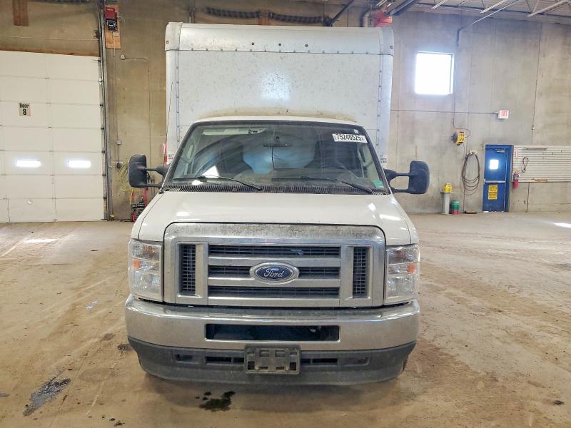 2022 Ford Econoline მანქანა იყიდება აუქციონზე, vin: 1FDXE4FN7NDC16062, აუქციონის ნომერი: 75240525