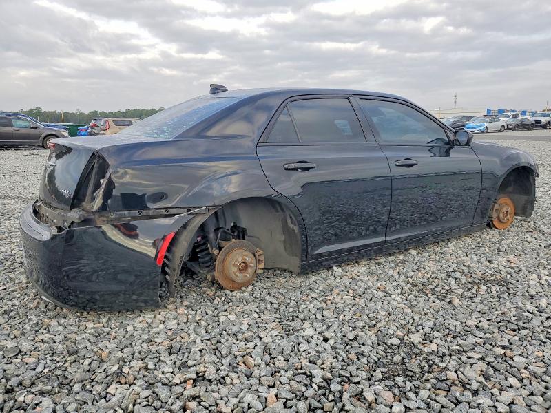 99499315 :رقم المزاد ، 2C3CCABG5HH588154 vin ، 2017 Chrysler 300 مزاد بيع