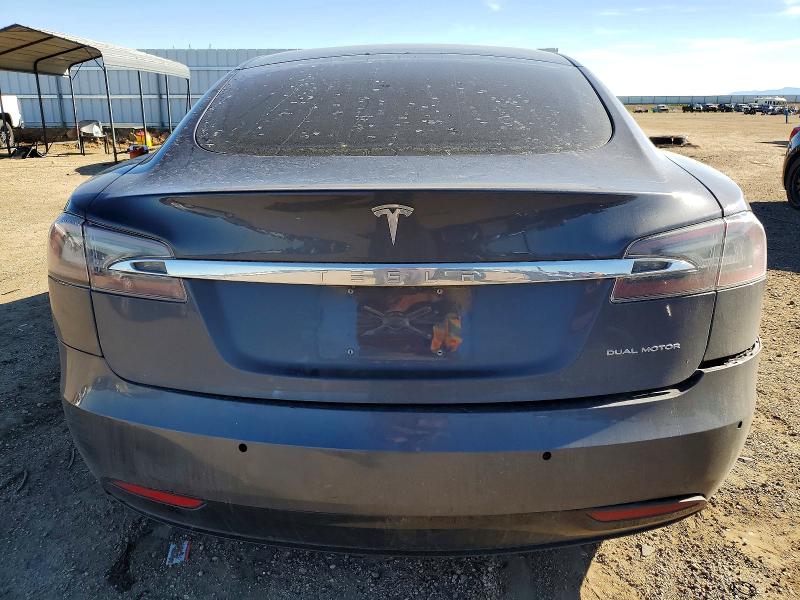 2020 Tesla Model S მანქანა იყიდება აუქციონზე, vin: 5YJSA1E2XLF415113, აუქციონის ნომერი: 72627045