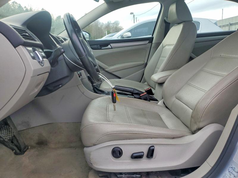 2015 Volkswagen Passat მანქანა იყიდება აუქციონზე, vin: 1VWAT7A33FC087779, აუქციონის ნომერი: 72376965