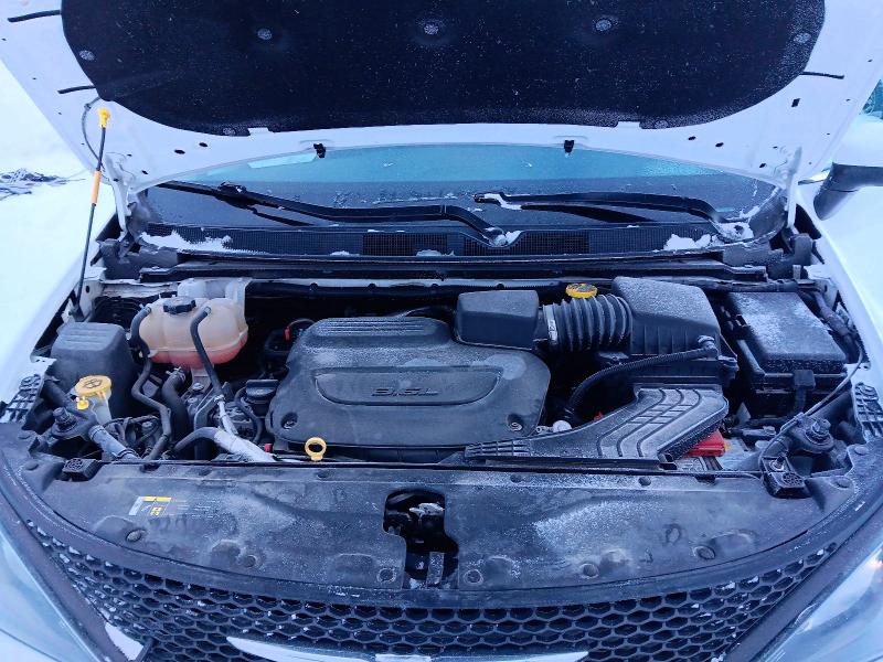 98830235 :رقم المزاد ، 2C4RC1AG0LR118625 vin ، 2020 Chrysler Voyager مزاد بيع