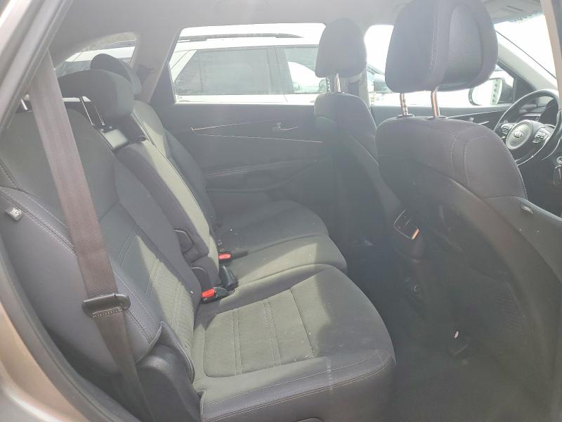 2016 Kia Sorento მანქანა იყიდება აუქციონზე, vin: 5XYPGDA35GG111125, აუქციონის ნომერი: 72209355