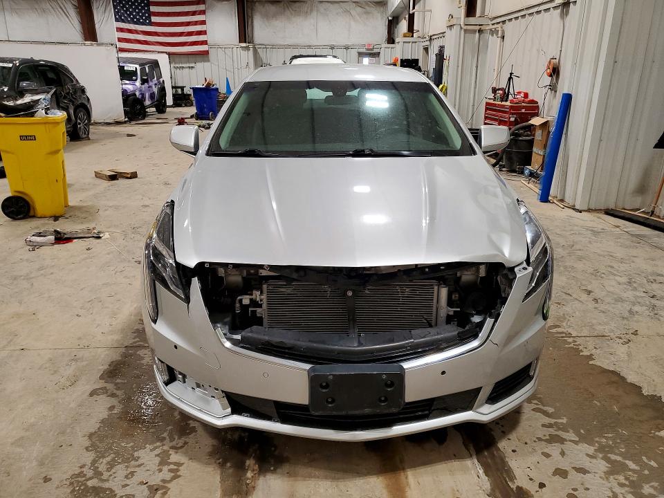 Продажа на аукционе авто 2019 Cadillac Xts Luxury, vin: 2G61M5S35K9116187, номер лота: 75025385