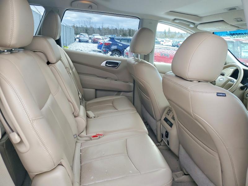 2015 Nissan Pathfinder მანქანა იყიდება აუქციონზე, vin: 5N1AR2MM4FC678756, აუქციონის ნომერი: 99940825