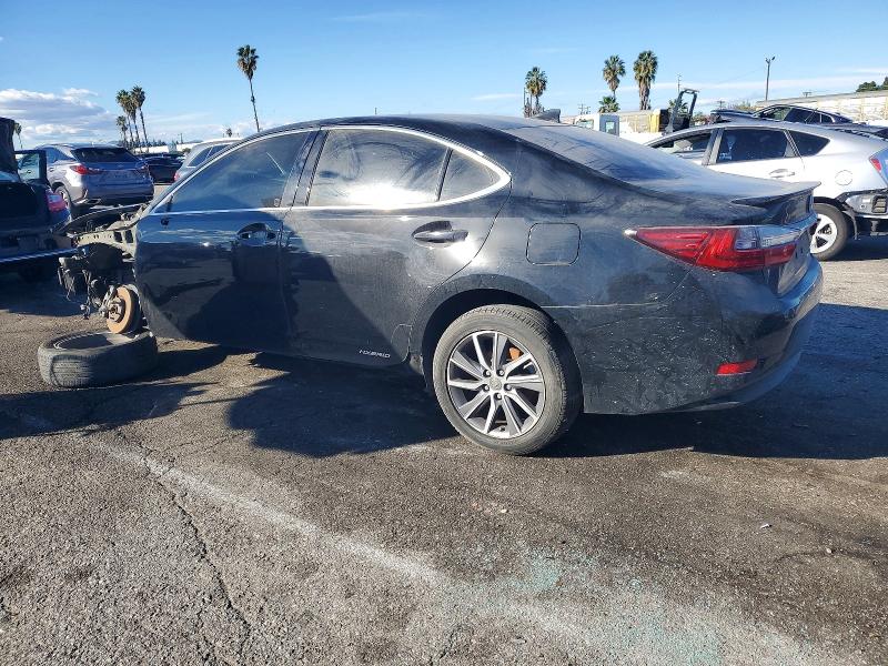 99985635 :رقم المزاد ، JTHBW1GG8H2134821 vin ، 2017 Lexus Es مزاد بيع