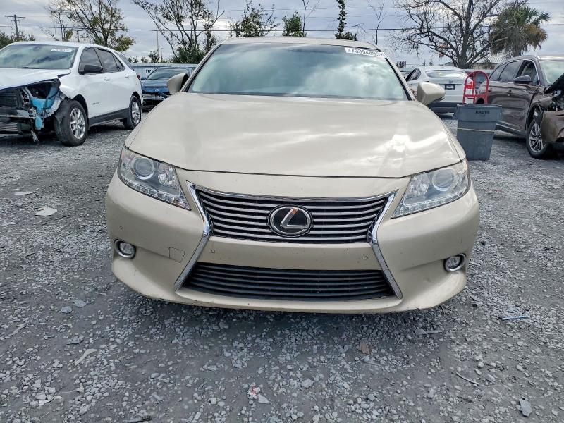 73394895 :رقم المزاد ، JTHBK1GG7F2201983 vin ، 2015 Lexus Es مزاد بيع