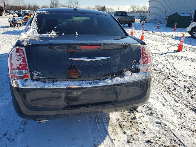 Продажа на аукционе авто 2013 Chrysler 300, vin: 2C3CCAAG3DH510063, номер лота: 98310155
