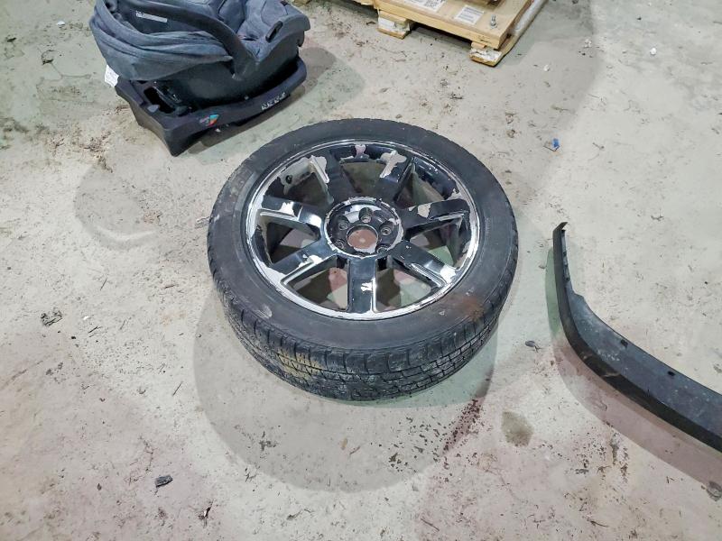 Продажа на аукционе авто 2010 Cadillac Escalade, vin: 1GYUKBEF6AR197011, номер лота: 73886615
