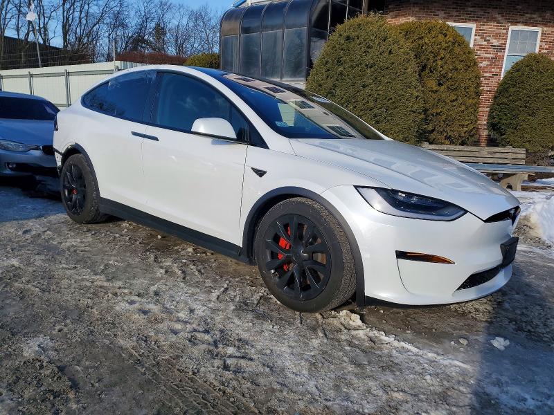 2023 Tesla Model X მანქანა იყიდება აუქციონზე, vin: 7SAXCBE65PF389862, აუქციონის ნომერი: 73197235