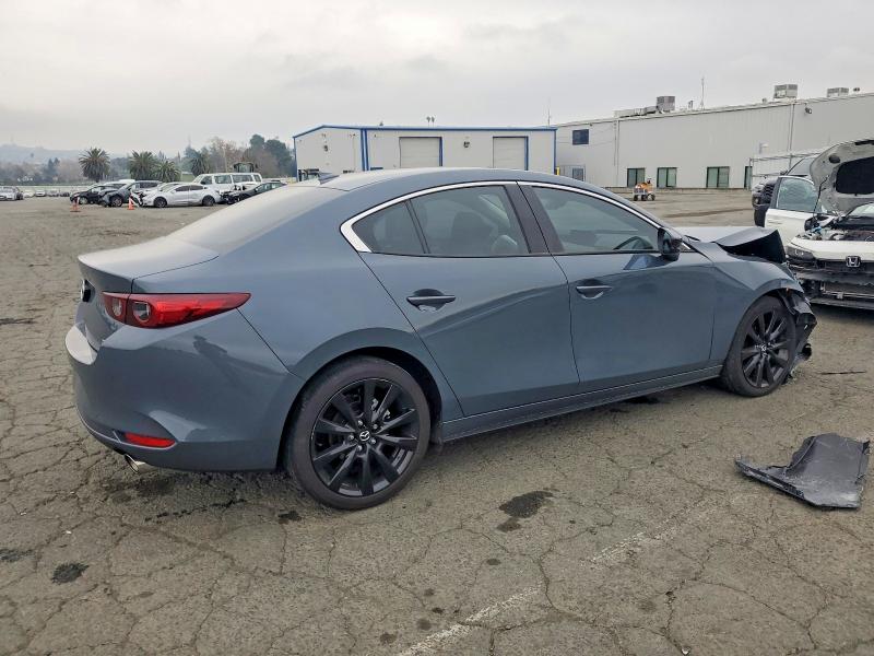 Продажа на аукционе авто 2022 Mazda 3, vin: 3MZBPBAY8NM309933, номер лота: 73817355