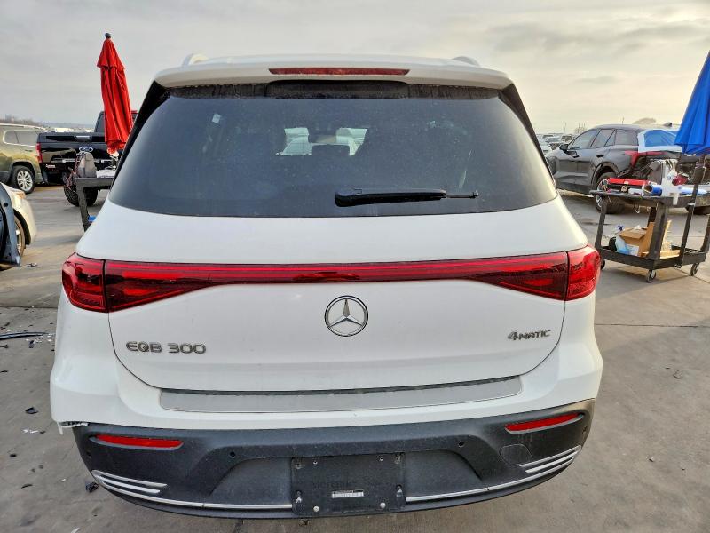 74328135 :رقم المزاد ، W1N9M0KB7RN080044 vin ، 2024 Mercedes-benz Eqb 300 4m مزاد بيع