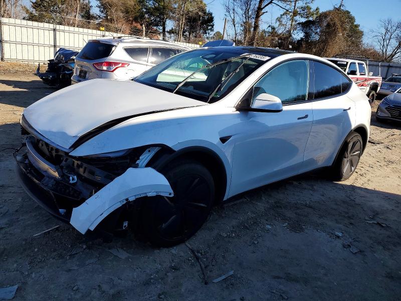 98376035 :رقم المزاد ، 7SAYGDED6TF433493 vin ، 2026 Tesla Model Y مزاد بيع