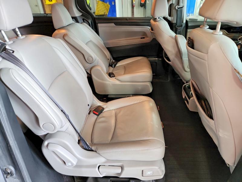 Продажа на аукционе авто 2018 Honda Odyssey El, vin: 5FNRL6H98JB086536, номер лота: 99818325