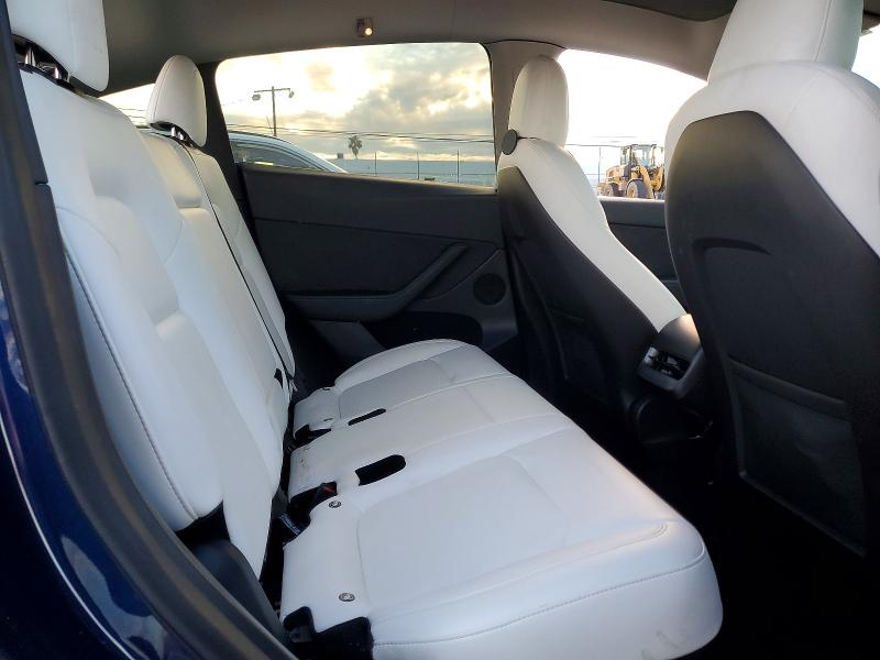 98722045 :رقم المزاد ، 7SAYGDEF1NF558549 vin ، 2022 Tesla Model Y مزاد بيع