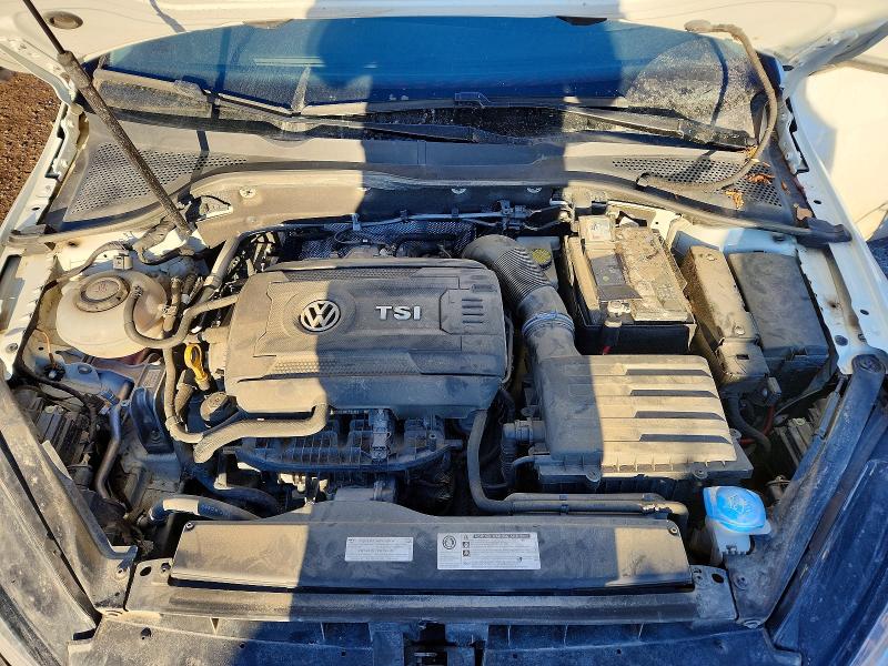 72940275 :رقم المزاد ، 3VWG17AU6JM258296 vin ، 2018 Volkswagen Golf مزاد بيع