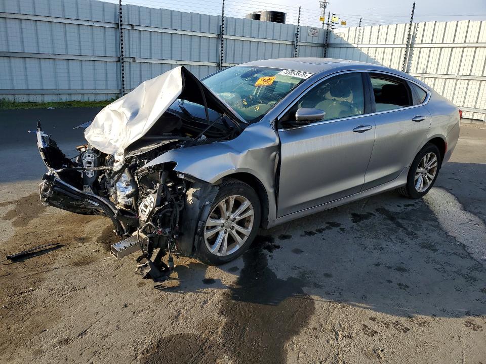 2015 Chrysler 200 მანქანა იყიდება აუქციონზე, vin: 1C3CCCAB6FN707609, აუქციონის ნომერი: 72654675