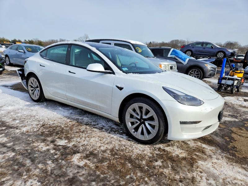 73897785 :رقم المزاد ، 5YJ3E1EB2NF240738 vin ، 2022 Tesla Model 3 مزاد بيع
