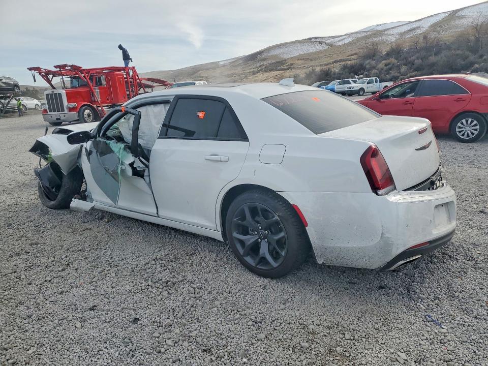 74903075 :رقم المزاد ، 2C3CCABG5NH245422 vin ، 2022 Chrysler 300 مزاد بيع