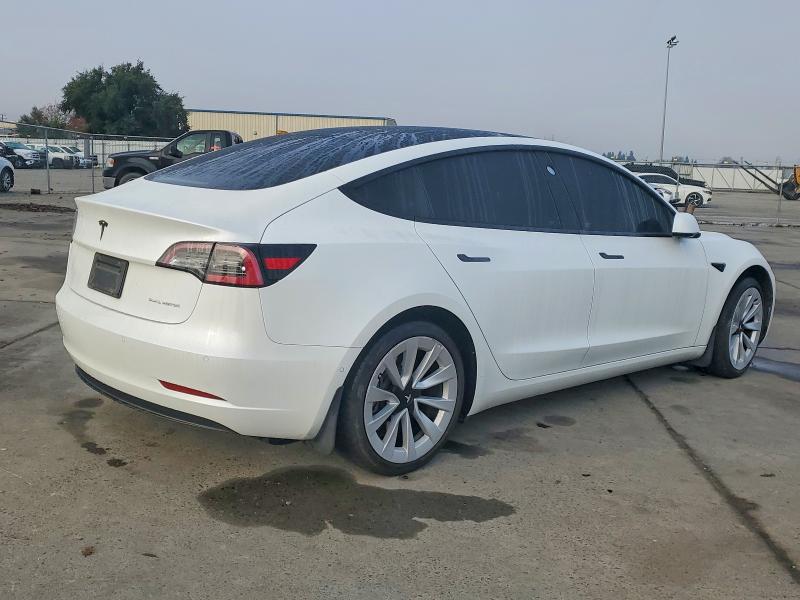 Продажа на аукционе авто 2022 Tesla Model 3, vin: 5YJ3E1EB0NF143960, номер лота: 99099335