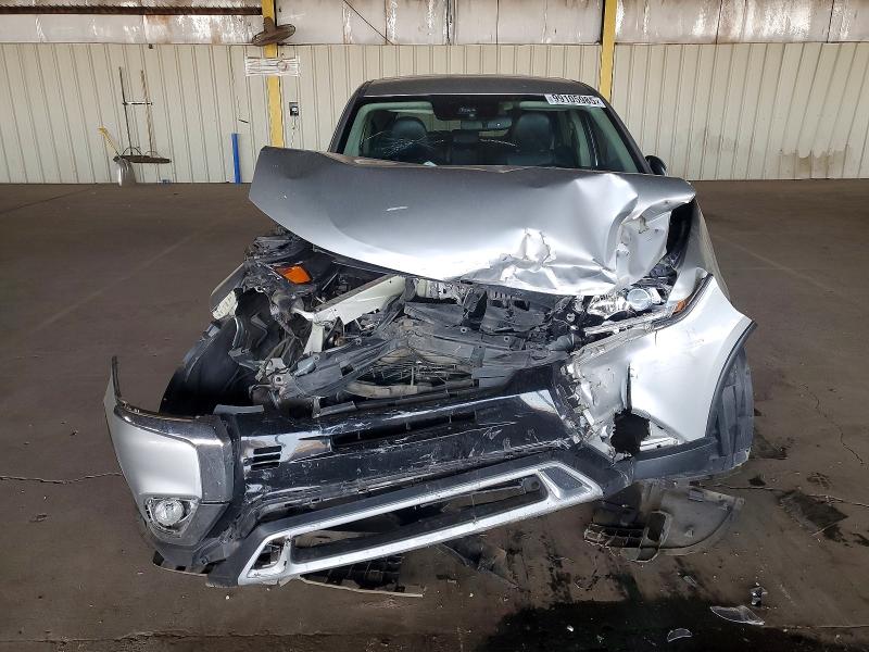 2020 Mitsubishi Outlander მანქანა იყიდება აუქციონზე, vin: JA4AZ3A39LZ007477, აუქციონის ნომერი: 99105985