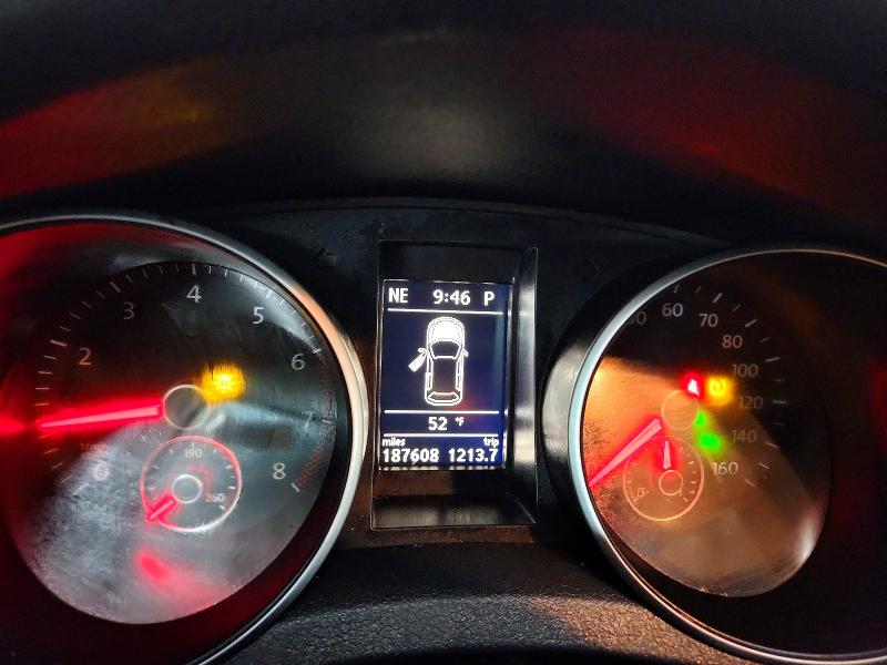 74271525 :رقم المزاد ، WVWDB7AJ2CW199050 vin ، 2012 Volkswagen Golf مزاد بيع