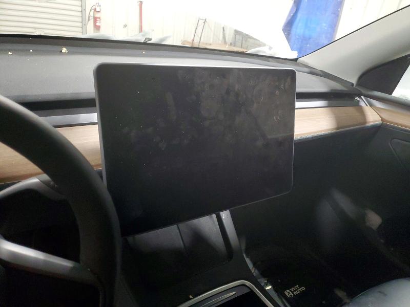 Продажа на аукционе авто 2025 Tesla Model Y, vin: 7SAYGDED2SF251269, номер лота: 74241285