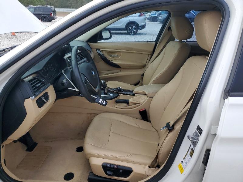72273865 :رقم المزاد ، WBA3A5G53FNS90588 vin ، 2015 Bmw 328 مزاد بيع