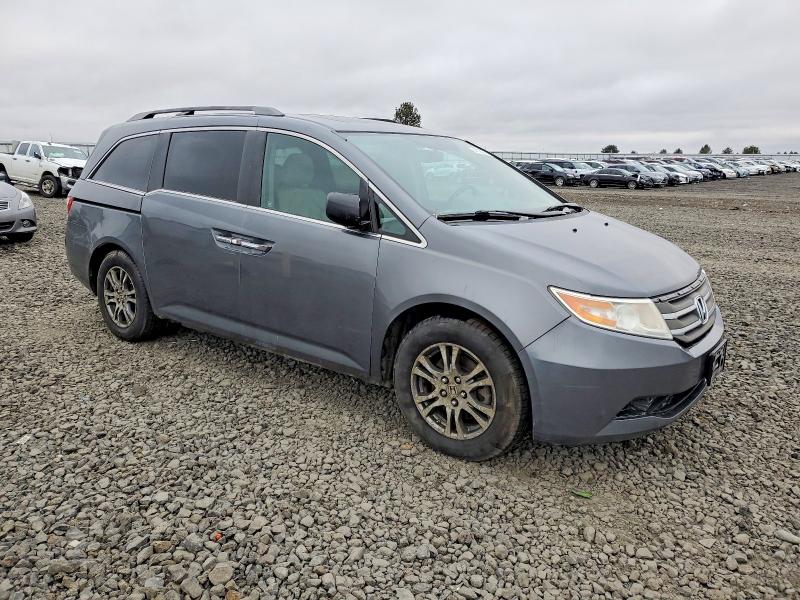 74158305 :رقم المزاد ، 5FNRL5H64BB068746 vin ، 2011 Honda Odyssey مزاد بيع