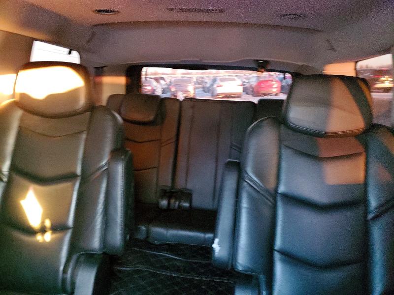 Продаж на аукціоні авто 2018 Cadillac Escalade, vin: 1GYS4BKJ1JR397241, номер лоту: 74457335