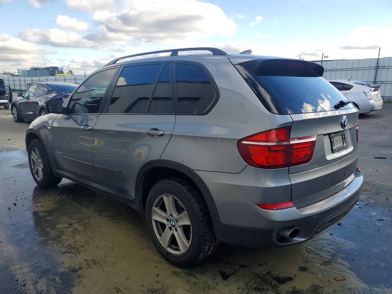 2013 Bmw X5 Xdrive3 მანქანა იყიდება აუქციონზე, vin: 5UXZV4C55D0G51932, აუქციონის ნომერი: 99574735