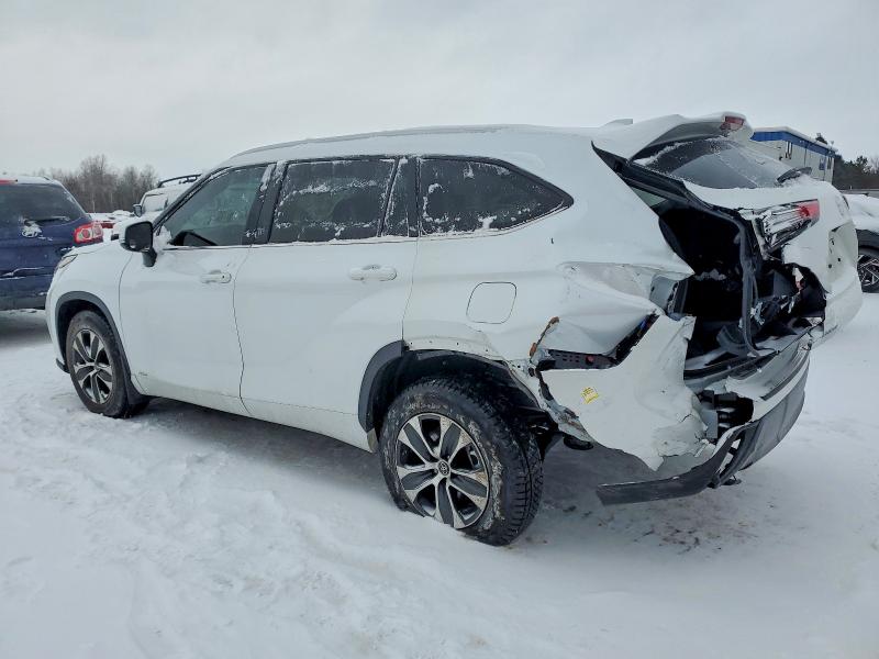 2023 Toyota Highlander მანქანა იყიდება აუქციონზე, vin: 5TDKBRCH9PS128382, აუქციონის ნომერი: 72207675