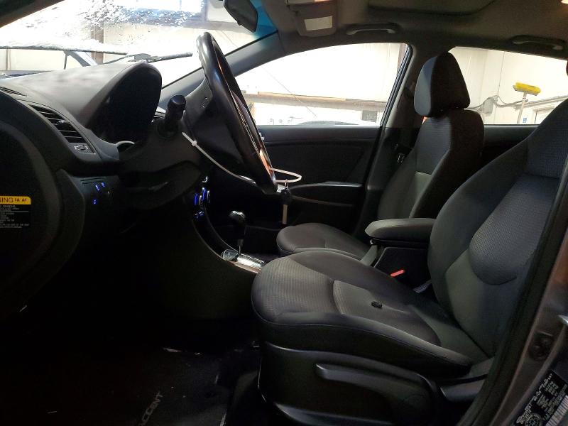 Продажа на аукционе авто 2017 Hyundai Accent, vin: KMHCU5AE0HU332335, номер лота: 73158065