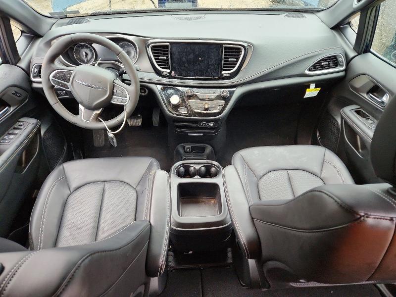 Продажа на аукционе авто 2025 Chrysler Pacifica S, vin: 2C4RC1BG0SR571415, номер лота: 96985625