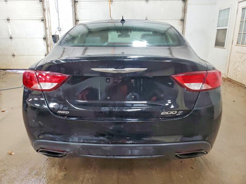 72320825 :رقم المزاد ، 1C3CCCDG0FN618464 vin ، 2015 Chrysler 200 مزاد بيع