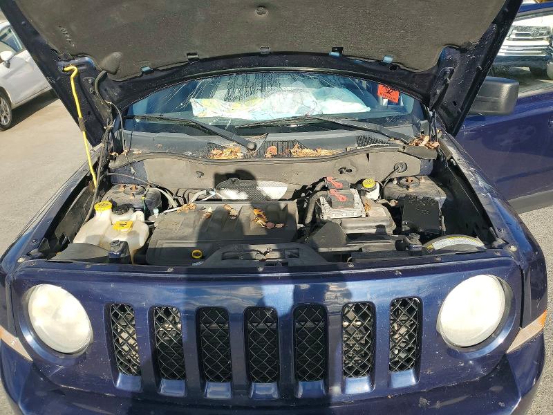 98772135 :رقم المزاد ، 1C4NJRBB4ED504444 vin ، 2014 Jeep Patriot مزاد بيع