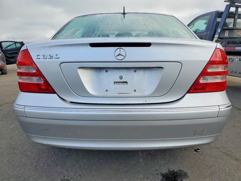 2001 Mercedes-benz C 320 მანქანა იყიდება აუქციონზე, vin: WDBRF64JX1F094414, აუქციონის ნომერი: 99893925
