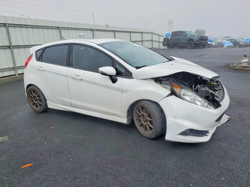 72626245 :رقم المزاد ، 3FADP4GX6EM171613 vin ، 2014 Ford Fiesta مزاد بيع