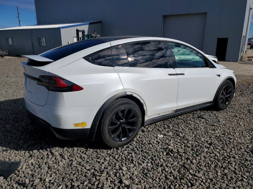 2021 Tesla Model X მანქანა იყიდება აუქციონზე, vin: 5YJXCBE58MF326318, აუქციონის ნომერი: 73670885