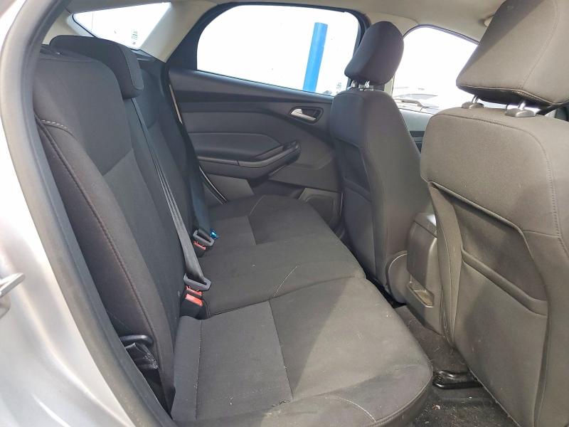 2015 Ford Focus Se მანქანა იყიდება აუქციონზე, vin: 1FADP3K28FL244893, აუქციონის ნომერი: 74271145