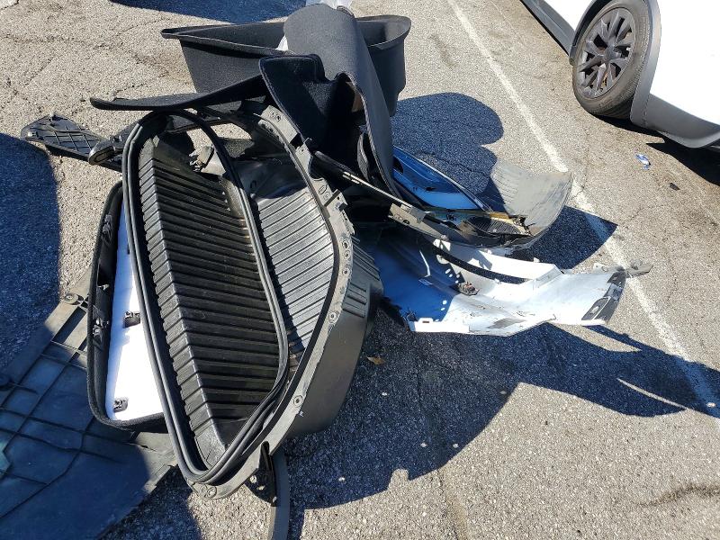 Продажа на аукционе авто 2022 Tesla Model X, vin: 7SAXCDE53NF363664, номер лота: 93851045