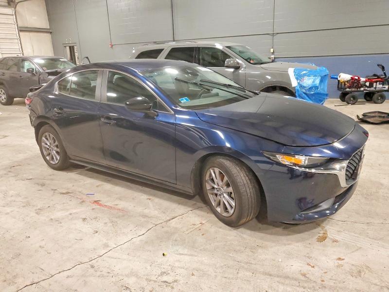 98770975 :رقم المزاد ، 3MZBPAAL3MM201460 vin ، 2021 Mazda 3 مزاد بيع