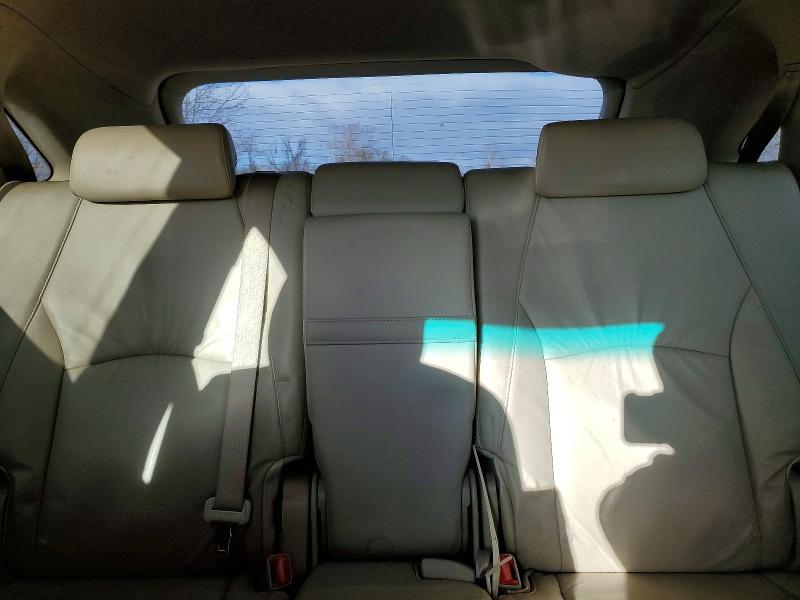 Продажа на аукционе авто 2008 Lexus Rx, vin: 2T2HK31U08C075908, номер лота: 98823995