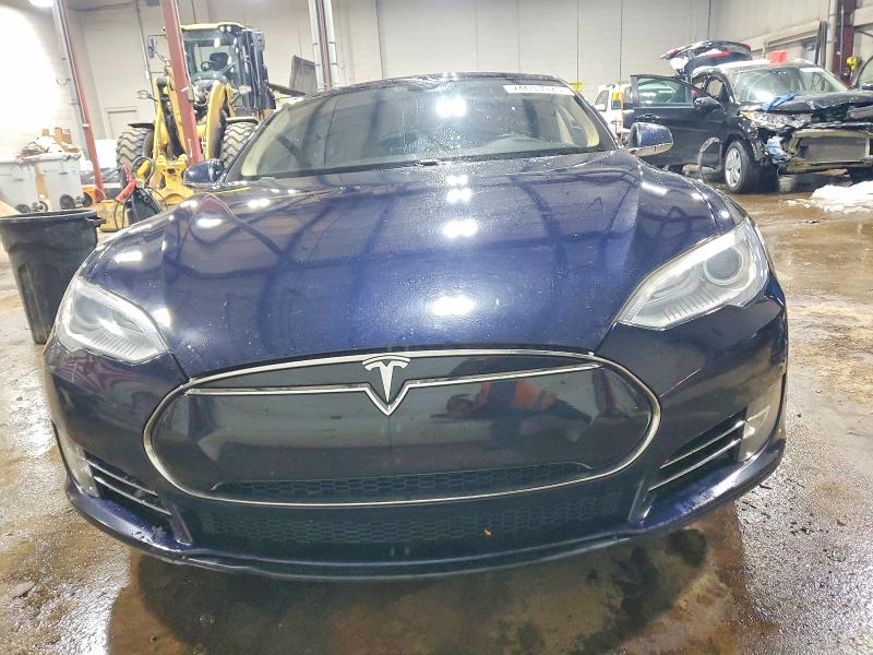 Продаж на аукціоні авто 2013 Tesla Model S, vin: 5YJSA1DN0DFP14803, номер лоту: 74633975