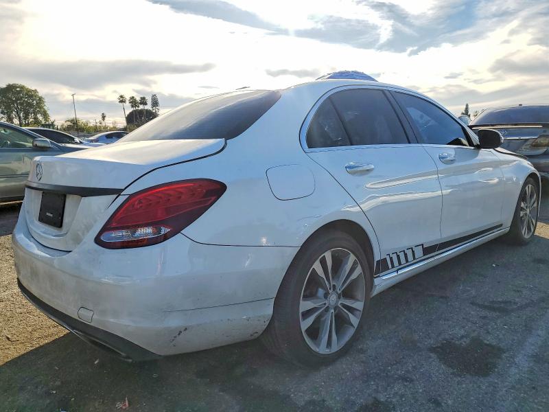 74901035 :رقم المزاد ، 55SWF4JB5GU128194 vin ، 2016 Mercedes-benz C مزاد بيع