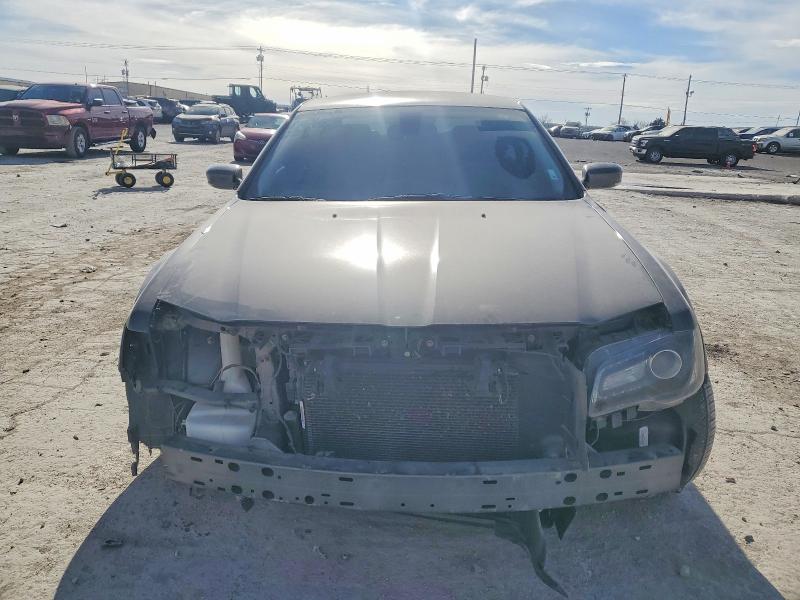 2021 Chrysler 300 Tourin მანქანა იყიდება აუქციონზე, vin: 2C3CCAAG4MH680125, აუქციონის ნომერი: 99543435