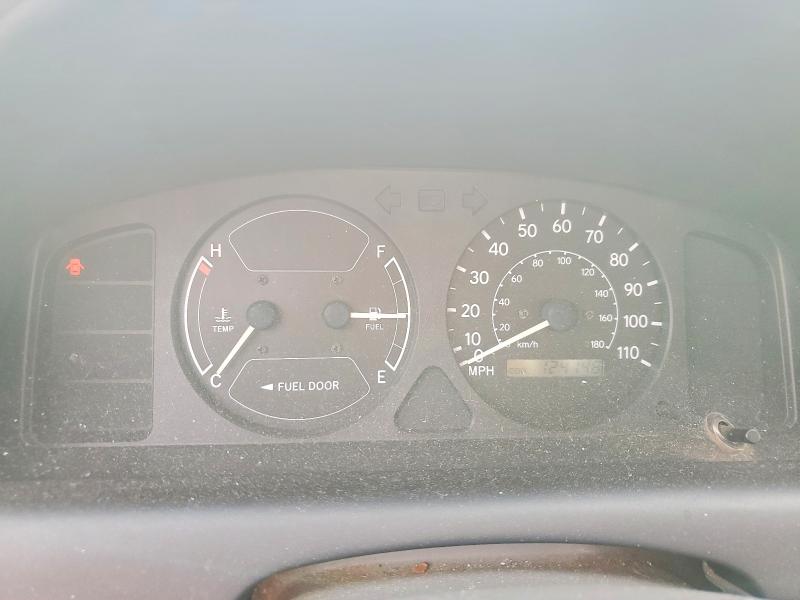 98623295 :رقم المزاد ، 1NXBR12E0YZ363315 vin ، 2000 Toyota Corolla مزاد بيع