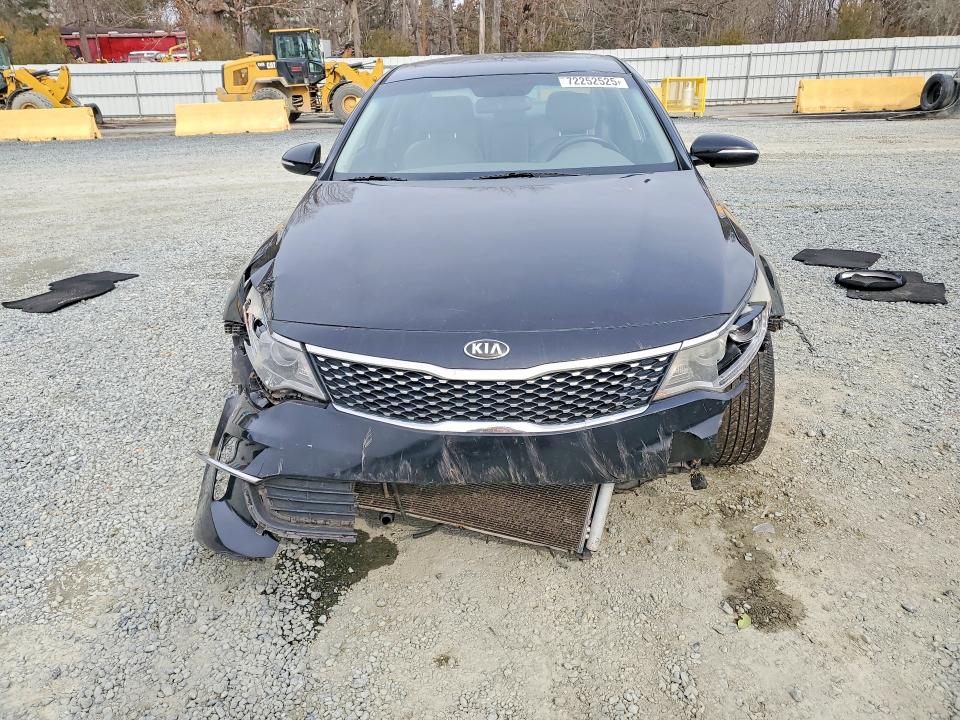 2016 Kia Optima მანქანა იყიდება აუქციონზე, vin: 5XXGU4L35GG069209, აუქციონის ნომერი: 72252525