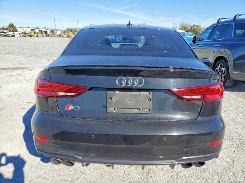 2018 Audi S3 მანქანა იყიდება აუქციონზე, vin: WAUB1GFF4J1032839, აუქციონის ნომერი: 73506115