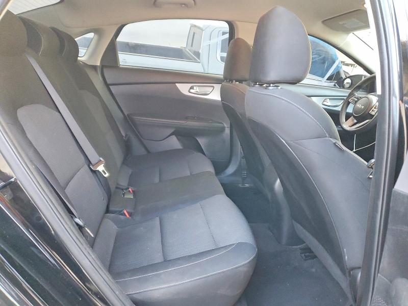 2023 Kia Forte მანქანა იყიდება აუქციონზე, vin: 3KPF24AD2PE622405, აუქციონის ნომერი: 72706485
