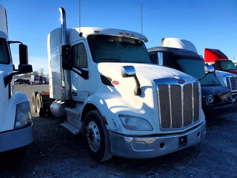 72260725 :رقم المزاد ، 1XPBDP9X3HD432574 vin ، 2017 Peterbilt Tractor 579 مزاد بيع